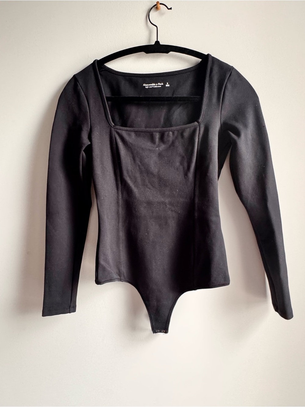 Abercrombie & Fitch Black Long-Sleeve Square Neck Bodysuit size Small